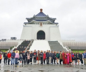 Việt Nam hoan nghênh Đài Loan mở lại visa Quan Hồng