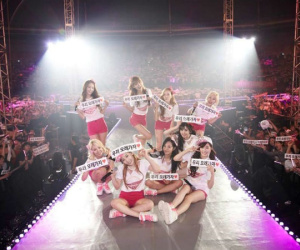 Nhật ký cô gái lần đầu xuất ngoại đi xem Kpop