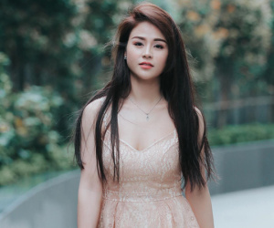 Vẻ sexy như hoa hậu của nữ chính 'Những cô gái trong thành phố'