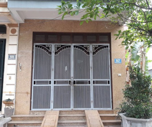 Vụ hơn 100 học sinh mầm non đồng loạt bị phát hiện nhiễm sán: Công ty cung cấp thực phẩm đã 'âm thầm' gỡ biển hiệu từ lúc nào