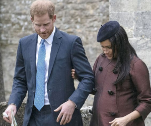 Nhái phong cách của cựu đệ nhất phu nhân Mỹ, Meghan 'muối mặt' khi bị người dùng mạng bắt lỗi một loạt về trang phục không thể nào chối cãi được