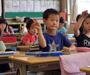 Nhật Bản lập tức đóng cửa các trường có học sinh ngộ độc thực phẩm