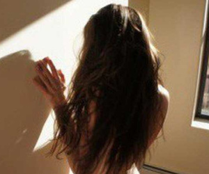 Chở bạn gái 14 tuổi đi chơi, nhiều lần giao cấu