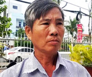 Ông ve chai được thi hành bản án chia đôi tờ vé số độc đắc