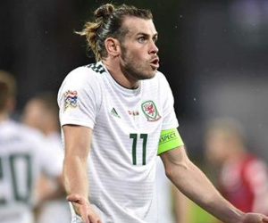 Bale vắng mặt trên ĐT xứ Wales, Giggs nói gì?