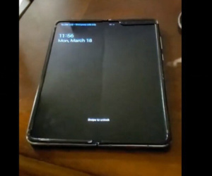 Rò rỉ video trên tay Galaxy Fold từ Việt Nam