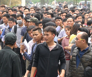 Video Vòng loại U23 châu Á: Ngán ngẩm với chuyện 'cò vé'