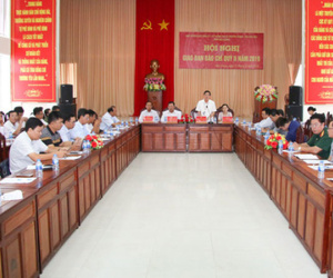 Bỏ phiếu kín xử lý vụ xe biển xanh Hậu Giang đi dự tiệc ở Cần Thơ