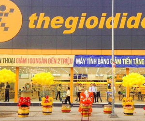 Một nhà đồng sáng lập Thế giới Di động từ nhiệm