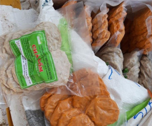 'Tóm' 790 kg nem chua, chả lậu từ Hà Nội vào TP.HCM