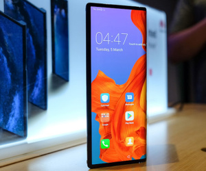 Vì sao điện thoại gập lại sẽ sớm có giá rẻ hơn smartphone cao cấp?