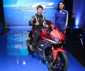 Yamaha R25 2019 ra mắt tại Malaysia, hứa hẹn ngày về VN của R3