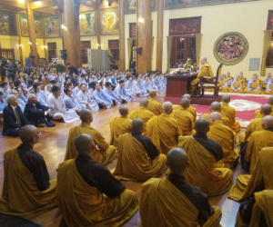 Lý do 40 tăng ni xin xuất chúng, bỏ đi khỏi chùa Ba Vàng