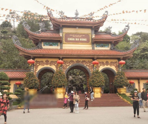 Chùa Ba Vàng đột ngột ngừng 'gọi vong, cúng oan gia trái chủ'