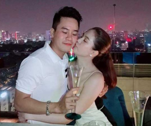 Giấu tiệt bạn trai lớn tuổi nhưng Ngọc Trinh lại công khai ôm hôn 'trai lạ', và đây là danh tính bất ngờ của anh chàng