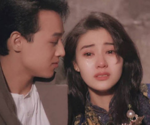 'Ở Hong Kong có 2 thứ không bao giờ phải nghi ngờ đó là tiền của Lý Gia Thành và sắc đẹp của Lý Gia Hân'