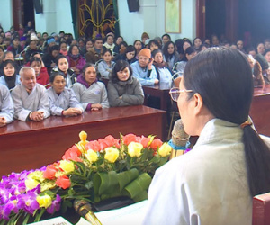 TP Uông Bí họp báo vụ 'thỉnh oan gia trái chủ' tại chùa Ba Vàng
