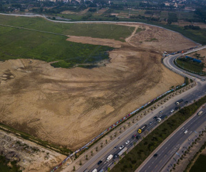 Công viên 'Disneyland' của Hà Nội vẫn im lìm dù muốn xong cuối năm nay