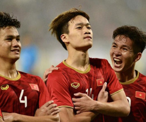 Video: Bàn thắng kết liễu U23 Thái Lan của Thanh Sơn