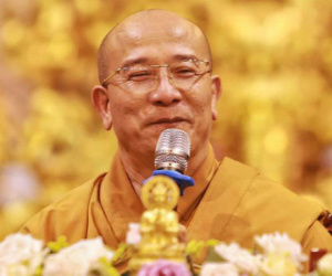 Đại đức Thích Trúc Thái Minh: Ung thư do oan hồn đột nhập, bị sởi do kiếp trước ăn trứng vịt lộn