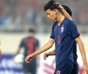 Tiền đạo U23 Thái Lan chơi xấu với Đình Trọng nhận án phạt nặng từ AFC