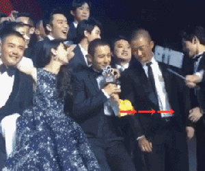 Từ vụ Chân Tử Đan bị 'kỳ thị' đến bê bối giành chỗ ở showbiz Hoa ngữ