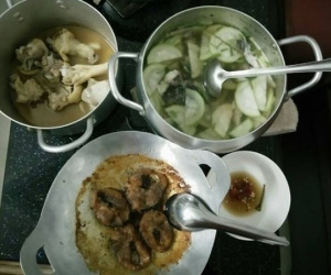 Mâm cơm ở riêng khiến chị em ghen tị nhưng vợ trẻ vẫn bị chê vì chi tiết này...