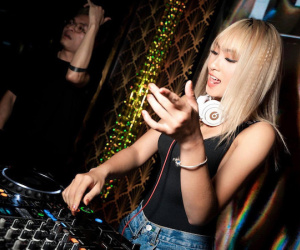 DJ nữ ở Việt Nam bị sàm sỡ, ép rượu, lừa dùng chất kích thích