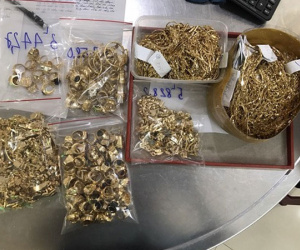 Nhận lại 5 tỉ và 225 lượng vàng, nữ chủ tiệm trích một khoản làm từ thiện