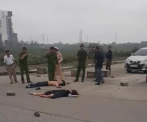 Ninh Bình: Nam thanh niên đâm cô gái trẻ hàng chục nhát rồi tự sát, nghi do mâu thuẫn yêu đương