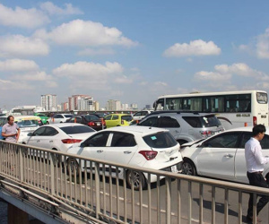 Tai nạn liên hoàn trên cầu Sài Gòn, giao thông ùn tắc 3 km