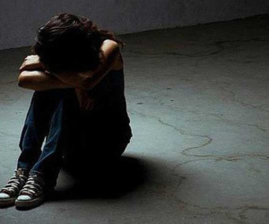 Nam thanh niên nhiều lần 'yêu' bé gái bỏ nhà đi lang thang