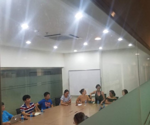 Nóng: Công an xác minh, triệu tập người đàn ông lao vào ôm hôn bé gái lớp 2 trong thang máy ở Sài Gòn