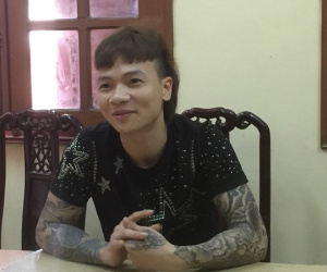 Thông tin bất ngờ: 2 cô gái nhận là vợ Khá Bảnh thời điểm công an khám nhà