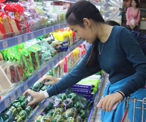 Chuyên gia cảnh báo 'sốc' về hệ lụy tăng giá điện, xăng