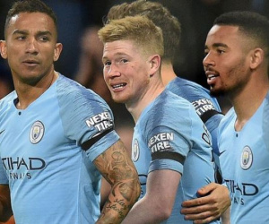 HLV Klopp bất ngờ tâng bốc đối thủ Man City lên tận mây xanh