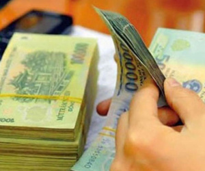 Tiếp tục đề xuất tăng lương để người lao động đủ sống