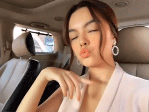 Trong khi các chị em đua nhau dựng mũi thì showbiz Việt luôn có những chiếc mũi tự nhiên 'cân' mọi chuẩn mực dao kéo