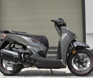 Honda SH 300i 2019 ra mắt VN, giá tăng lên 279 triệu