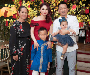 Thanh Thảo khổ tâm vì bất đồng quan điểm nuôi con với mẹ: 'Mỗi khi con từ ngoại trở về, con như 1 đứa trẻ khác vậy'