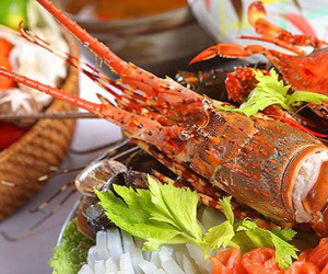 Những nguyên tắc 'sống còn' khi ăn hải sản để khỏi chết người