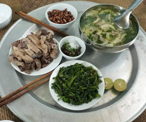 Ở riêng vẫn bị mẹ chồng săm soi mắng 'mồm rộng ăn hoang' chỉ vì mâm cơm 85k, dâu trẻ đáp trả khiến mẹ trồng cứng họng