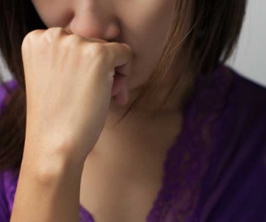 Tôi đã gần gũi với 2 người đàn ông khác khi biết chồng phản bội