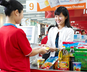 Doanh nghiệp bán lẻ ồ ạt tuyển nhân sự