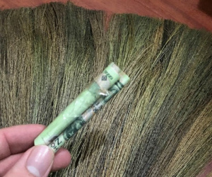 Hạnh phúc vì chồng chiều chuộng, lo hết việc nhà chưa được bao lâu, vợ trẻ đã phát hiện ra sự thật tày trời
