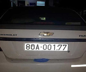 Bắt giữ hàng chục thanh niên cùng xe biển 80 chở đầy hung khí