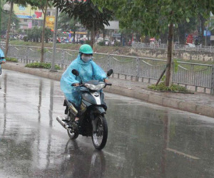 Dự báo thời tiết 11/4: Bắc Bộ mưa dông diện rộng từ đêm nay
