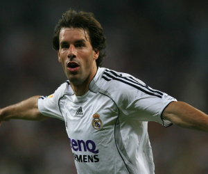 Tiết lộ: Bầu Hiển từng muốn đưa Guti, Van Nistelrooy về Hà Nội chơi bóng