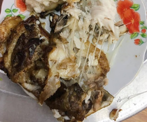 Con dâu bảo thích ăn da cá, mẹ chồng phần cho mâm cơm khiến cô khóc dở mếu dở