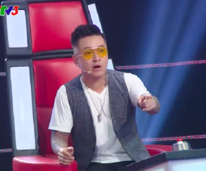 Tuấn Hưng mắng thí sinh The Voice trên sóng truyền hình: Không được lấy lý do bệnh để nói chuyện!